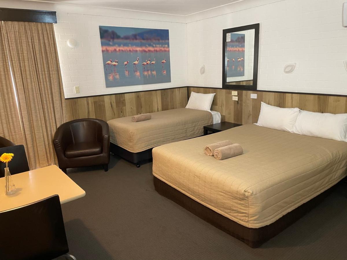 Countryman Motor Inn Cowra Exteriör bild